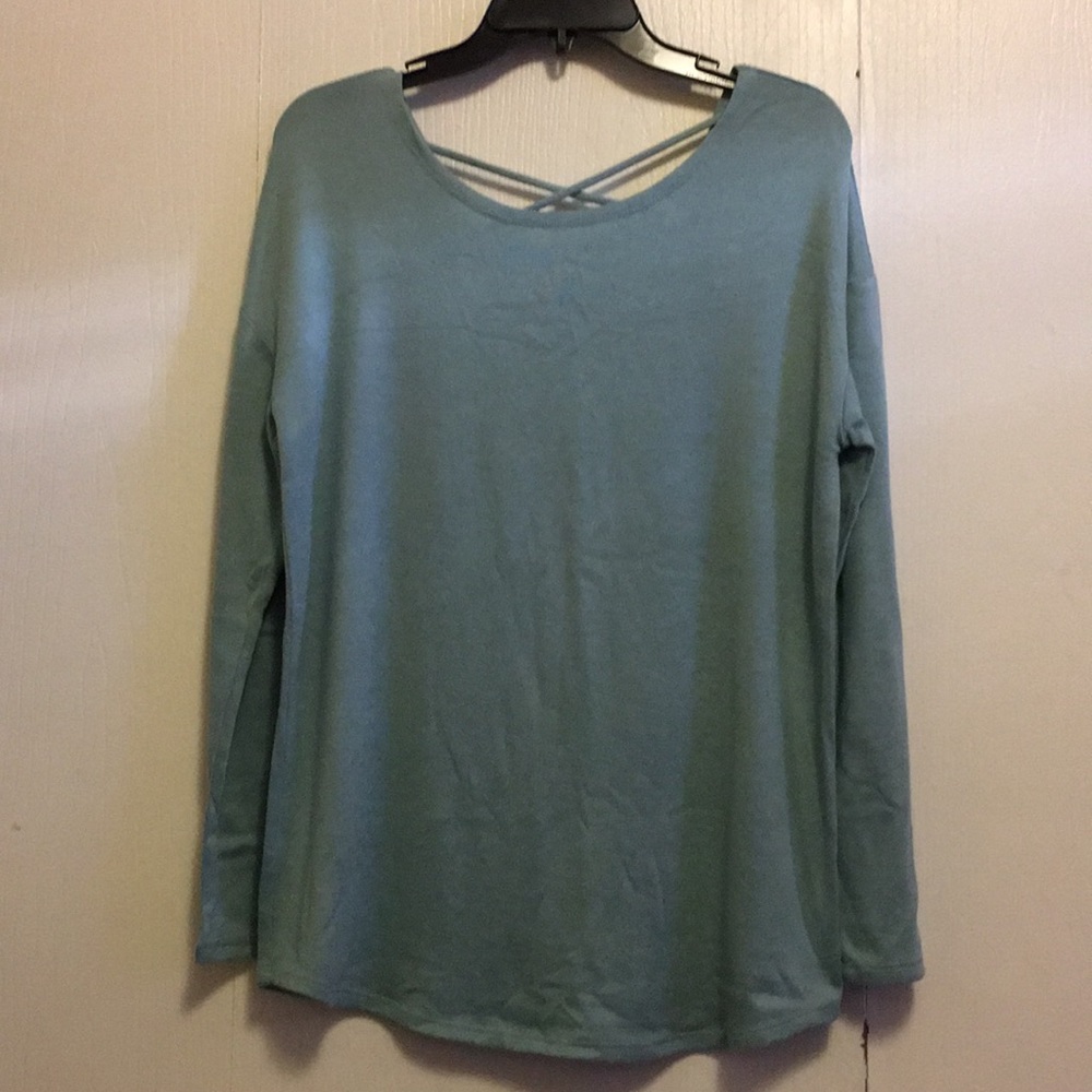 Flirtitude Active Women’s top